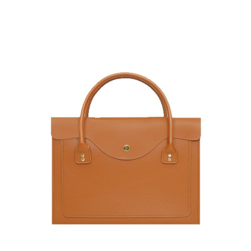 Pochette ordinateur femme à rabat ondulé en simili cuir et anses