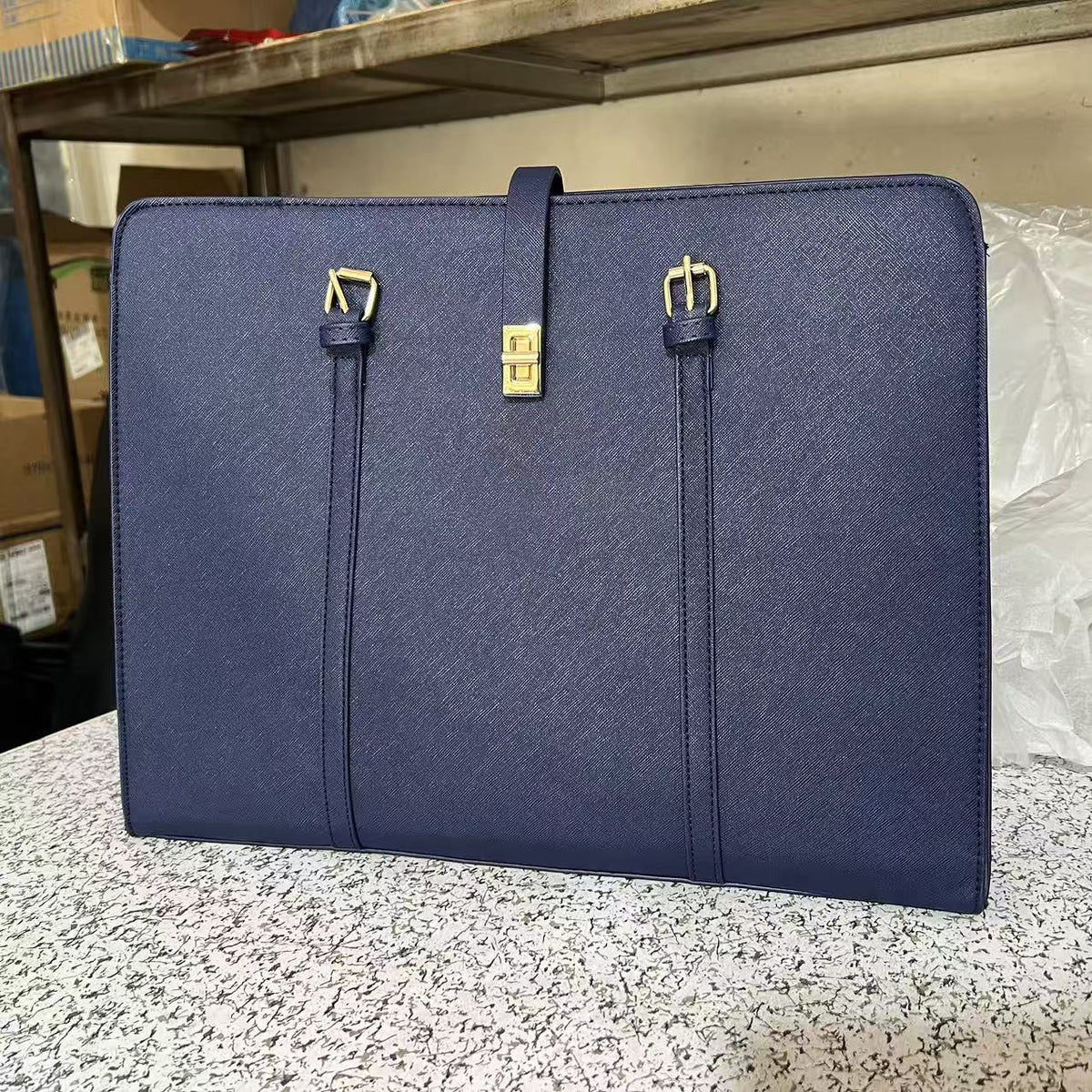 Sac de travail femme, du bureau aux rendez-vous