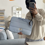 Pochette ordinateur femme matelassée bleu ciel, jusqu'à 16 pouces