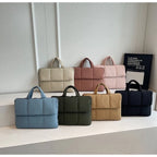 Pochette ordinateur 16 pouces matelassée, poignées et poche à rabat