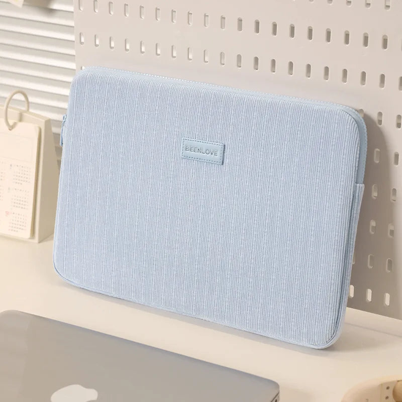 Pochette ordinateur douce pour la fac et le télétravail