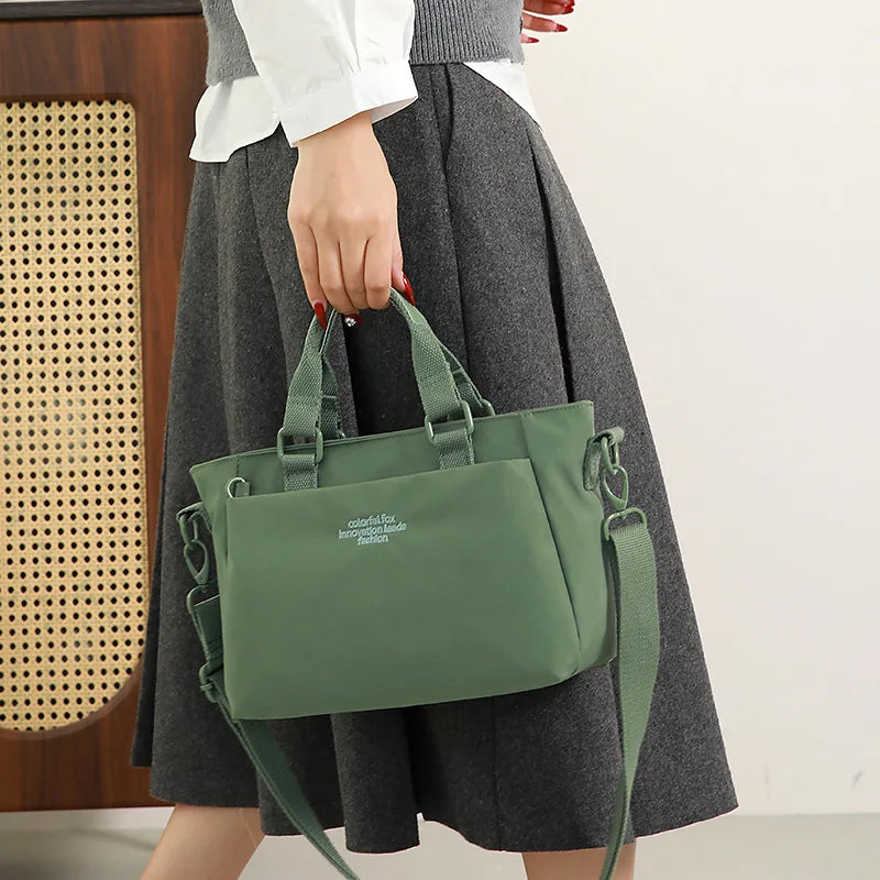 En ville ou au bureau, un sac bandoulière pratique