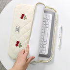 Pochette ordinateur femme matelassée brodée de cerises, 11 à 16 pouces