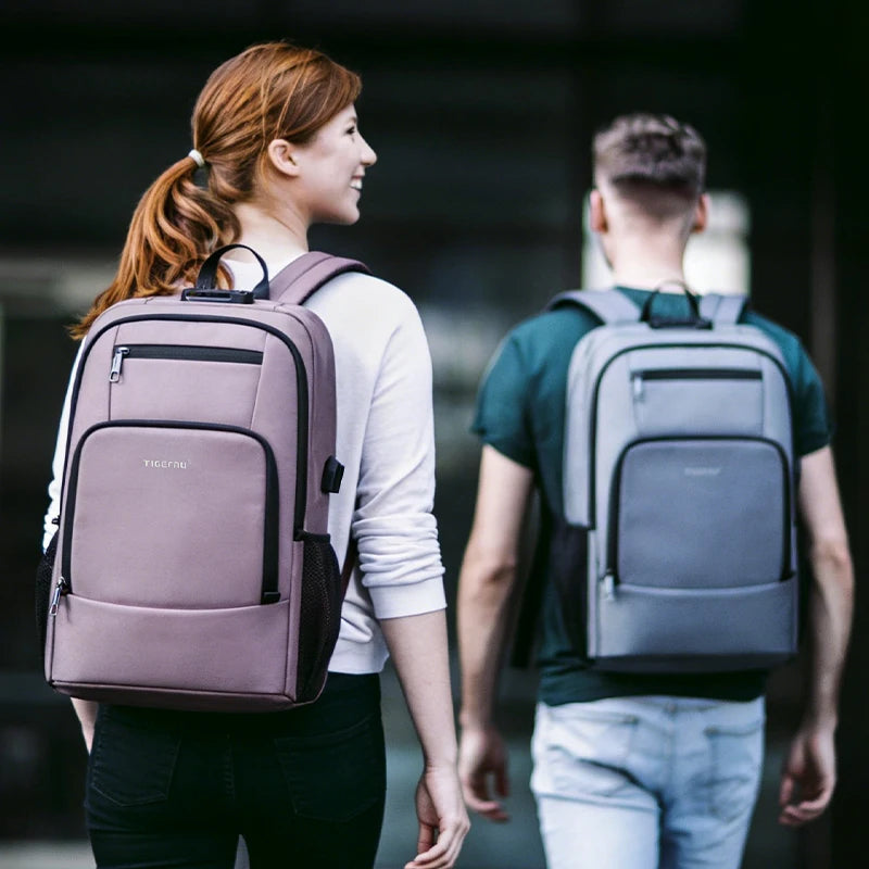 Sac à dos ordinateur antivol fermé par un code