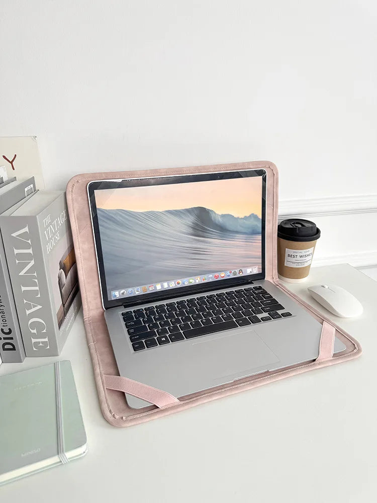Une housse pour travailler au café ou en cours