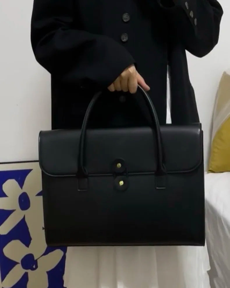 Porte-documents femme pour bureau et rendez-vous clients