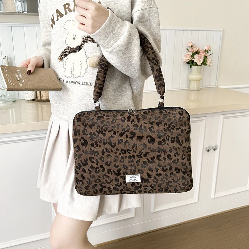 Pochette ordinateur femme léopard à anse, 11 à 15,6 pouces