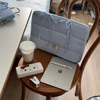 Pochette ordinateur femme matelassée bleu ciel, jusqu'à 16 pouces