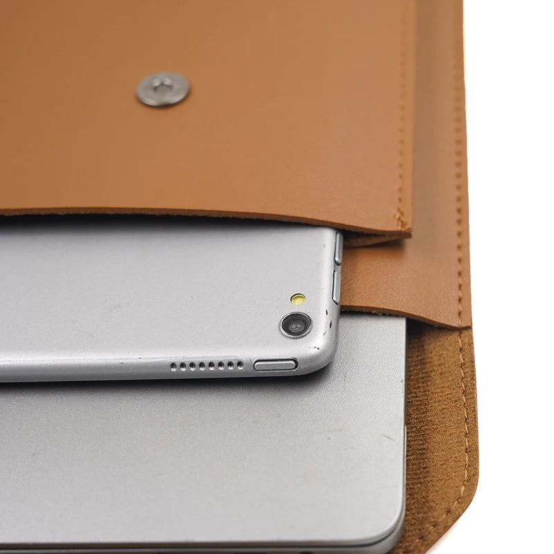 Pochette ordinateur simili cuir à rabat enveloppe et double poche