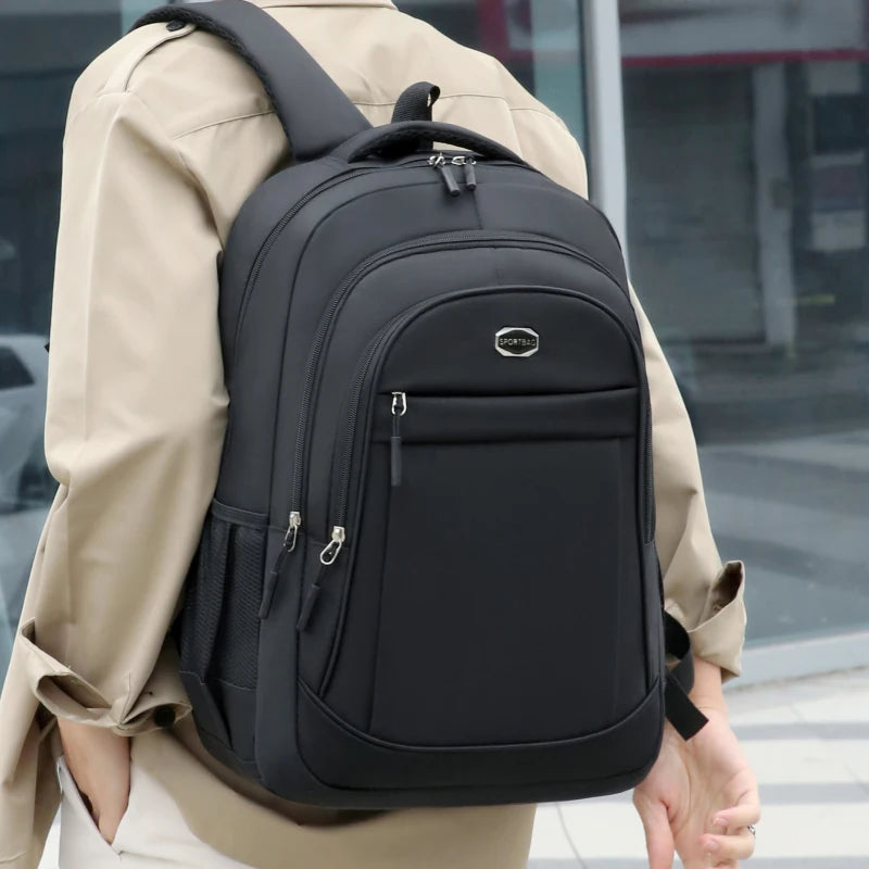 Sac à dos ordinateur 15,6 pouces noir, liseré coloré au choix